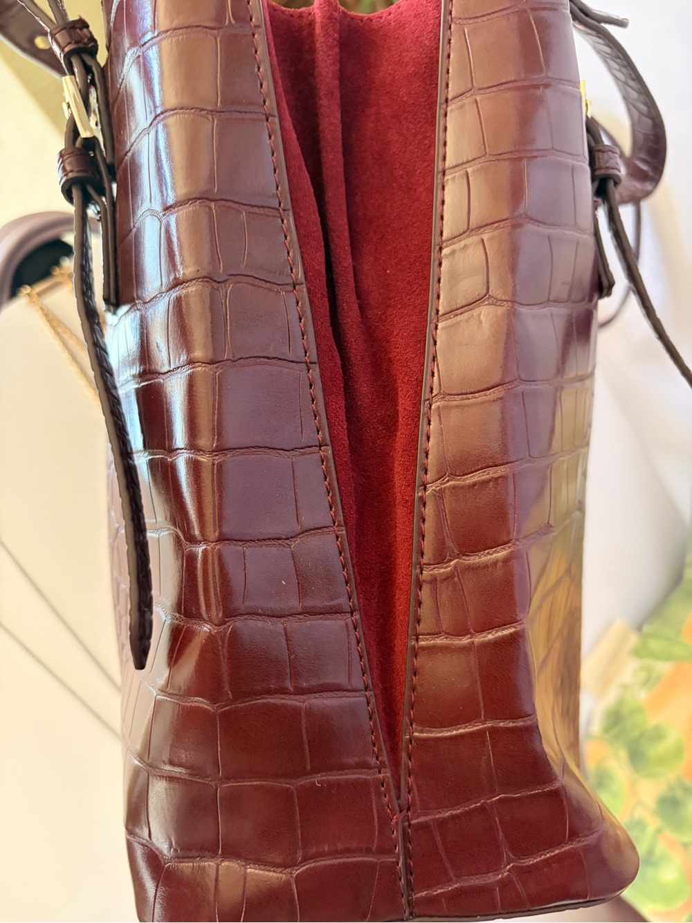 Zara Burgundy Croc-Embossed Shoulder Tote RARE - Picture 3 of 9